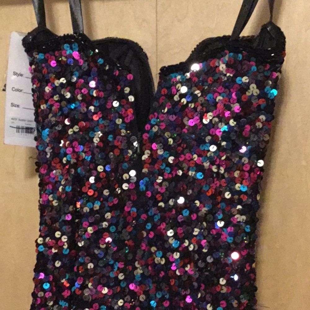 MAC DUGGAL Strapless Sequin CONFETTI Bustier - Picture 6 of 8